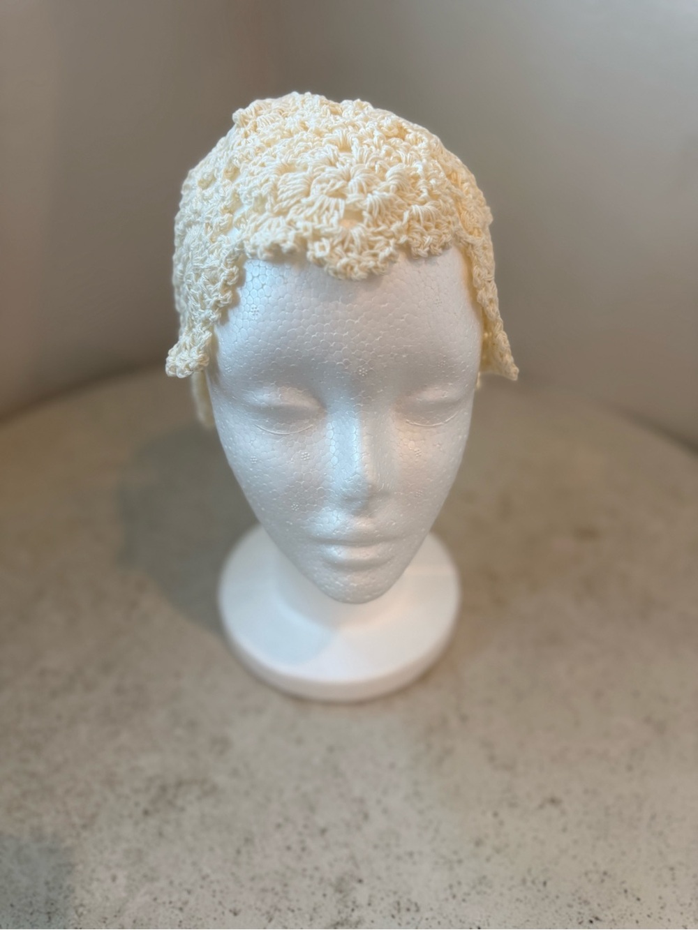 Crochet Cream Scalloped Cloche Hat